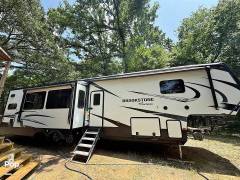 2022 Coachmen Brookstone 374RK, $ 48,000