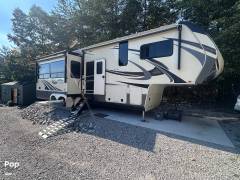 2021 Grand Design Solitude 2930RL, $ 44,500