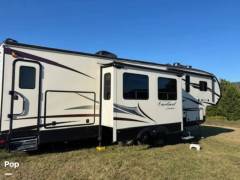 2020 Forest River Cardinal Limited 3830BHLE, $ 44,500