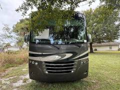 2016 Thor Motor Coach Miramar 34.3, $ 60,000