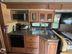 2016 Thor Motor Coach Miramar 34.3, $ 60,000
