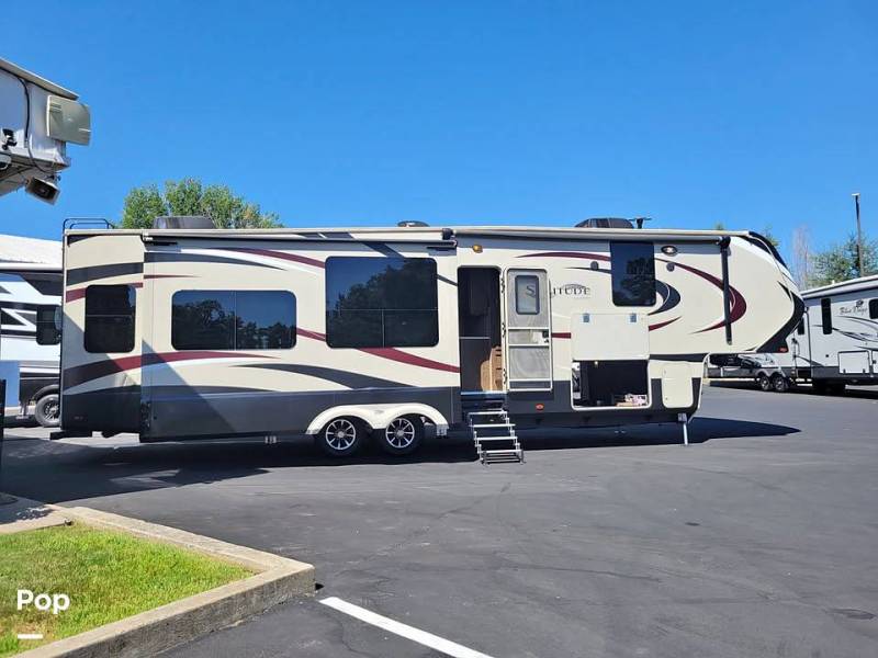 2017 Grand Design Solitude 369RL, $ 39,995