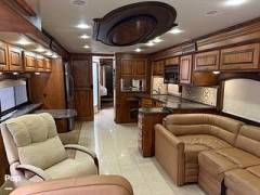 2013 Monaco Diplomat 40PDQ, $ 124,900