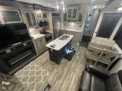 2022 Keystone Avalanche 390DS, $ 65,900