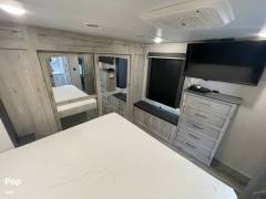 2022 Keystone Avalanche 390DS, $ 65,900