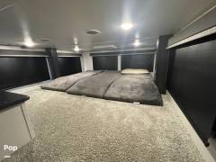 2022 Keystone Avalanche 390DS, $ 65,900