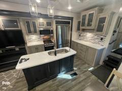 2022 Keystone Avalanche 390DS, $ 65,900