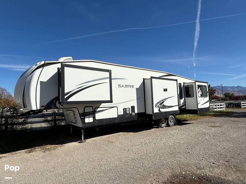 2019 Forest River Sabre 38RDP, $ 45,600