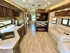 2024 Jayco Seneca Prestige 37L, $ 255,000