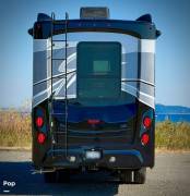 2024 Jayco Seneca Prestige 37L, $ 255,000