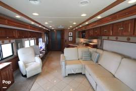 2013 Winnebago Journey 42E, $ 129,900