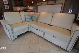 2013 Winnebago Journey 42E, $ 129,900