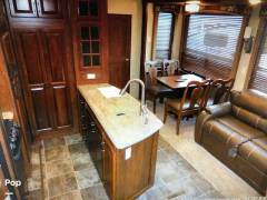 2015 Keystone Avalanche 361TG, $ 29,999