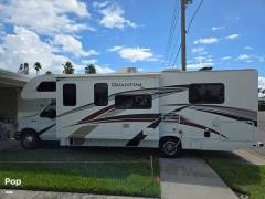 2019 Thor Motor Coach Quantum SE28, $ 49,999