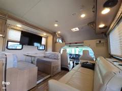2019 Thor Motor Coach Quantum SE28, $ 49,999