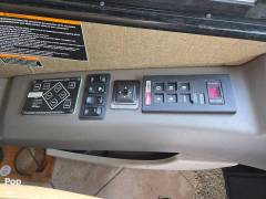 2018 Winnebago Forza 38W, $ 133,900
