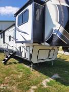 2021 Keystone Montana High Country 383TH, $ 44,500