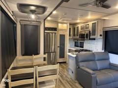 2023 Keystone Alpine 3910FK, $ 48,000