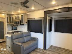 2023 Keystone Alpine 3910FK, $ 48,000