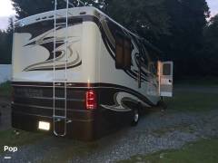 2011 Holiday Rambler Vacationer 30SFS, $ 37,000