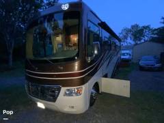 2011 Holiday Rambler Vacationer 30SFS, $ 37,000