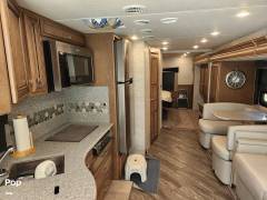 2019 Newmar Bay Star 3124, $ 99,900