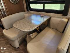2019 Newmar Bay Star 3124, $ 99,900