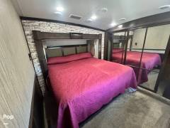 2017 Forest River Cardinal 3456RL, $ 35,500