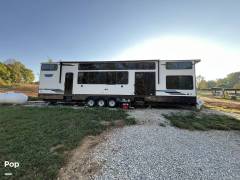2024 Forest River Salem Grand Villa 44VIEW, $ 66,900