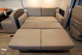 2021 Winnebago Adventurer 36Z, $ 129,000