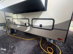 2019 Keystone Montana 3791RD, $ 43,900