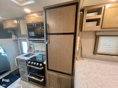 2021 Thor Motor Coach Daybreak 22GO, $ 65,000