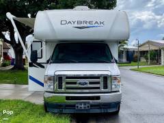 2021 Thor Motor Coach Daybreak 22GO, $ 65,000