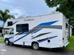 2021 Thor Motor Coach Daybreak 22GO, $ 65,000
