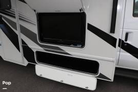 2024 Thor Motor Coach Quantum LC28, $ 109,900