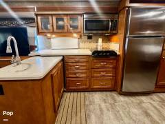 2016 Winnebago Sightseer 36Z, $ 68,000