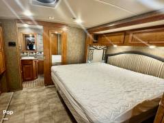2016 Winnebago Sightseer 36Z, $ 68,000