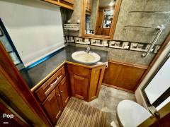 2016 Winnebago Sightseer 36Z, $ 68,000