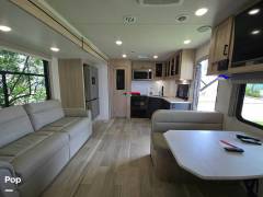 2024 Winnebago Voyage 3235FK, $ 39,000