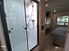 2024 Winnebago Voyage 3235FK, $ 39,000