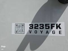 2024 Winnebago Voyage 3235FK, $ 39,000
