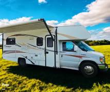 2014 Coachmen Freelander 22QB, $ 40,000