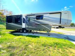 2022 DRV Mobile Suites 39DBRS3, $ 116,000