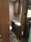 2016 Coachmen Leprechaun 319DS, $ 55,000
