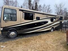 2015 Newmar Canyon Star 3921, $ 108,800