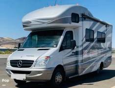 2012 Itasca Navion 24M, $ 75,000