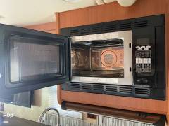 2012 Itasca Navion 24M, $ 75,000