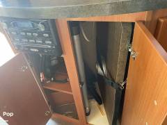 2012 Itasca Navion 24M, $ 75,000