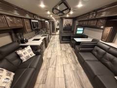 2021 Holiday Rambler Armada 44LE, $ 299,900
