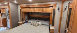 2022 Tiffin Allegro RED 37PA, $ 328,000